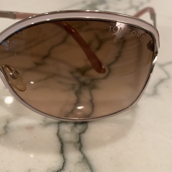 😎Authentic Tom Ford Rickie Sunglasses 😎 - Picture 4 of 6